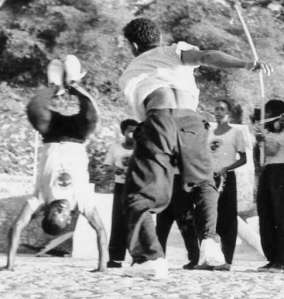 Boca d' Rio does a bananeira